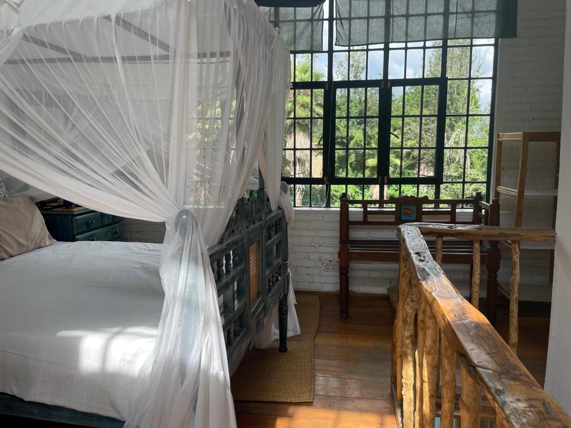 Meru House Lekisilai Arusha Exteriör bild