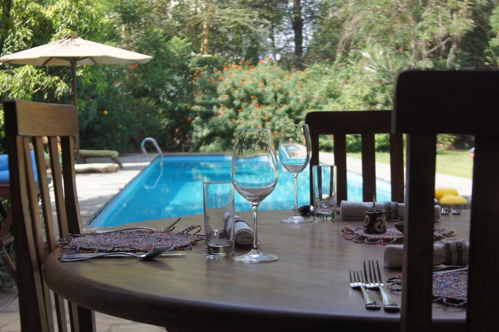 Meru House Lekisilai Arusha Exteriör bild