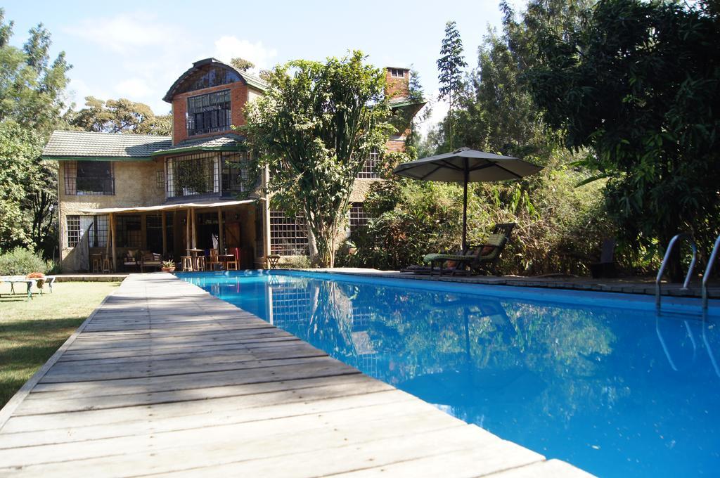 Meru House Lekisilai Arusha Exteriör bild